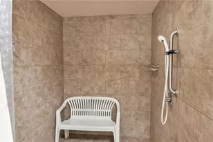 6096 Kittiwake Dr, Lakeland, FL 33809 - Photo 57