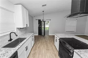 3307 Fox Ridge Dr, Winter Haven, FL 33884 - Photo 7