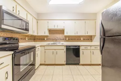 5107 Old Highway 37 #2, Lakeland, FL 33811 - Photo 3