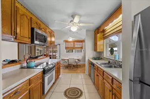 585 Sellars Dr, Lake Alfred, FL 33850 - Photo 3