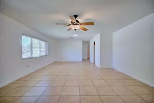 2706 Kingswood Dr, Sebring, FL 33870 - Photo 5