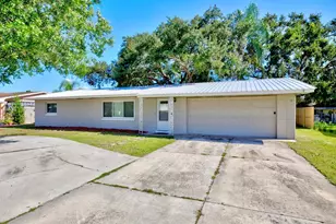 2706 Kingswood Dr, Sebring, FL 33870 - Photo 3