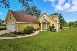 320 Starr Ridge Dr, Lake Wales, FL 33898 - Photo 1