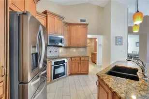 7416 Jessamine Dr, Lakeland, FL 33810 - Photo 7