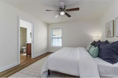 6610 Crescent Loop, Winter Haven, FL 33884 - Photo 15