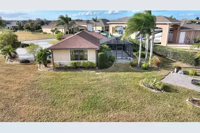 561 Meandering Way, Polk City, FL 33868 - Photo 13