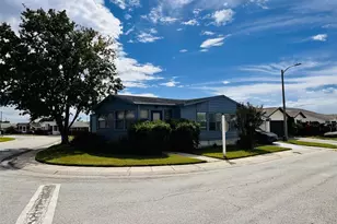 2206 Golden Horseshoe Circle N, Lakeland, FL 33810 - Photo 1