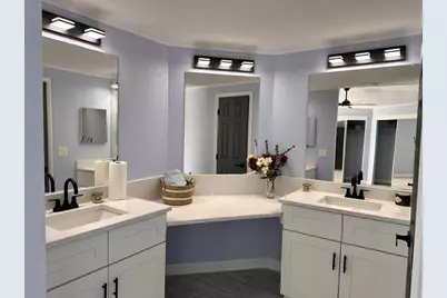 2206 Golden Horseshoe Circle N, Lakeland, FL 33810 - Photo 3