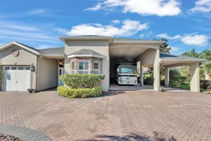 402 Cruisers Dr, Polk City, FL 33868 - Photo 1