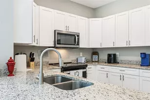 1108 Fox Lake Dr, Lakeland, FL 33809 - Photo 17