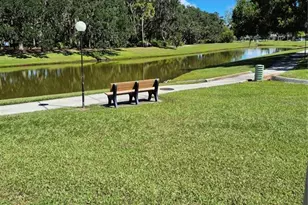 2117 Club Cir, Lakeshore, FL 33854 - Photo 5