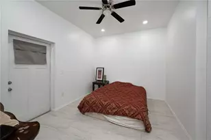 708 E Broadway St, Fort Meade, FL 33841 - Photo 11