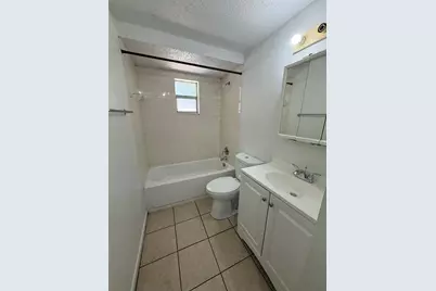 1008 Melrose Street #B, Seffner, FL 33584 - Photo 11