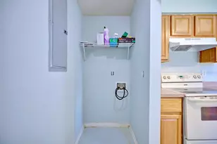 276 W Willow Ave, Eagle Lake, FL 33839 - Photo 15