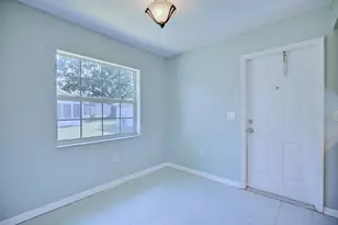 276 W Willow Ave, Eagle Lake, FL 33839 - Photo 9