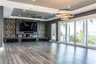 5845 Bahia Way S Way W, Saint Pete Beach, FL 33706 - Photo 5