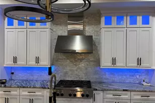 5845 Bahia Way S Way W, Saint Pete Beach, FL 33706 - Photo 7