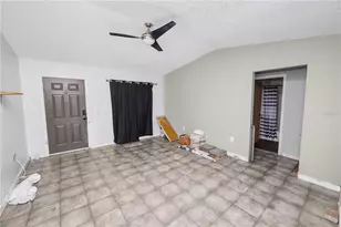 136 Madera Dr, Winter Haven, FL 33880 - Photo 3