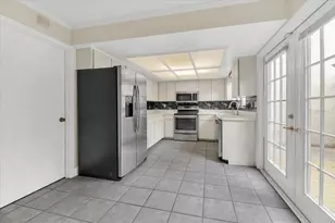 6632 Sweetbriar Ln, Lakeland, FL 33813 - Photo 9