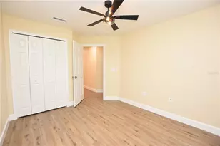 1111 Mercury Dr E, Lakeland, FL 33810 - Photo 21