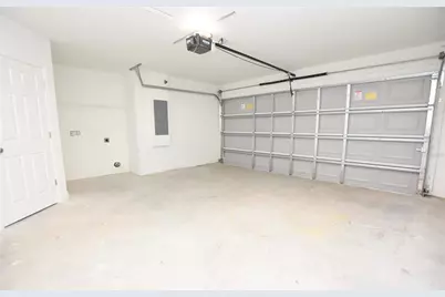 1111 Mercury Drive E #B, Lakeland, FL 33810 - Photo 3