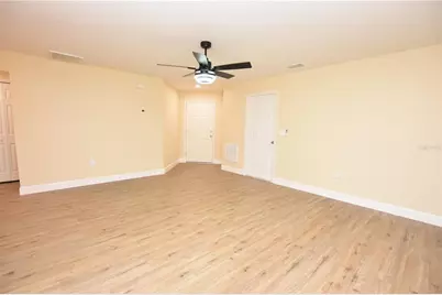 1111 Mercury Drive E #B, Lakeland, FL 33810 - Photo 7