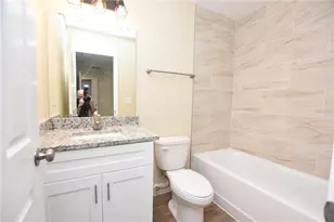 1111 Mercury Dr E, Lakeland, FL 33810 - Photo 17