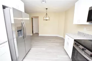 1111 Mercury Dr E, Lakeland, FL 33810 - Photo 13