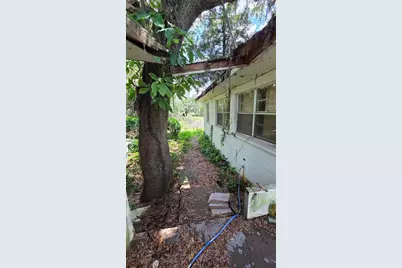 725 Hickory Hammock Road, Lake Wales, FL 33859 - Photo 11