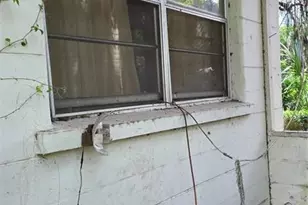 725 Hickory Hammock Rd, Lake Wales, FL 33859 - Photo 9