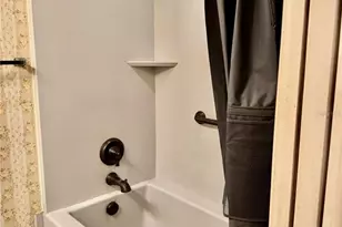 11231 Dollar Lake Dr, Port Richey, FL 34668 - Photo 17