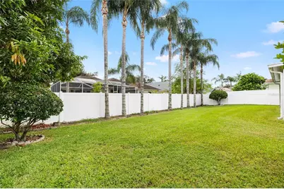 2763 Valencia Grove Drive, Valrico, FL 33596 - Photo 37