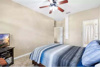 2763 Valencia Grove Drive, Valrico, FL 33596 - Photo 13