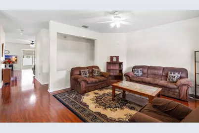 2763 Valencia Grove Drive, Valrico, FL 33596 - Photo 7