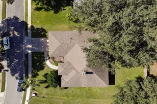 579 Powder Horn Row, Lakeland, FL 33809 - Photo 37