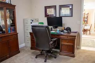 579 Powder Horn Row, Lakeland, FL 33809 - Photo 9