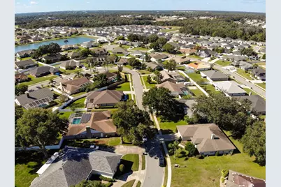 579 Powder Horn Row, Lakeland, FL 33809 - Photo 5