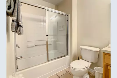 8410 Blue Lagoon Drive, Kissimmee, FL 34747 - Photo 33