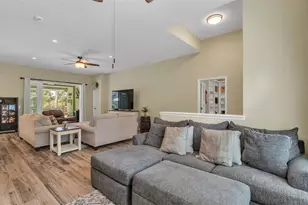 2803 Spring Meadow Dr, Plant City, FL 33566 - Photo 9