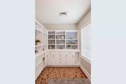 1927 Shawnee Trail, Lakeland, FL 33803 - Photo 33