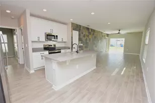 427 Cool Summer Ln, Davenport, FL 33837 - Photo 9