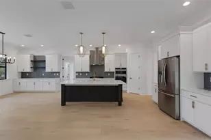 5389 Delphi Hills Cir, Lakeland, FL 33812 - Photo 7