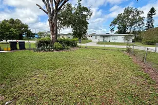 6310 Alabama Ct, Lakeland, FL 33813 - Photo 11