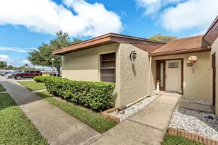 1880 N Crystal Lake Dr, Lakeland, FL 33801 - Photo 9