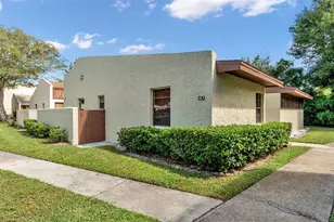 1880 N Crystal Lake Dr, Lakeland, FL 33801 - Photo 3