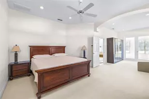 2692 Huntington Hills Dr, Lakeland, FL 33810 - Photo 13