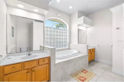 2692 Huntington Hills Dr, Lakeland, FL 33810 - Photo 15