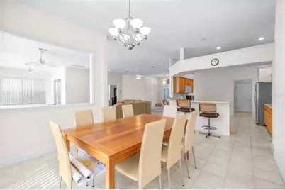 2692 Huntington Hills Dr, Lakeland, FL 33810 - Photo 11