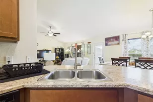 2447 Twin Lake View Rd, Winter Haven, FL 33881 - Photo 11