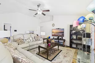 2447 Twin Lake View Rd, Winter Haven, FL 33881 - Photo 5